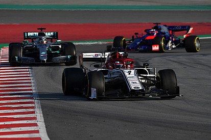 Raikkonen: "La posición de Alfa Romeo es un gran misterio"