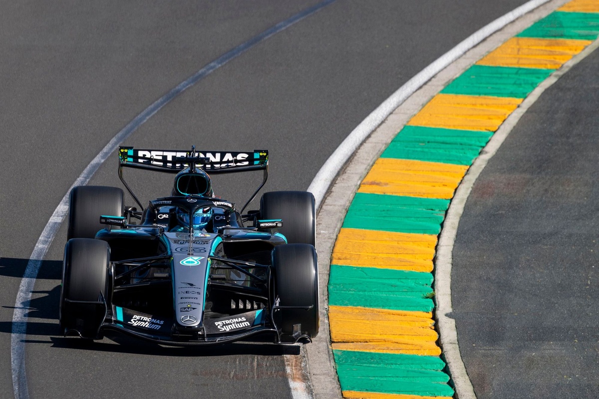 F1: Russell 'surge no fim' e lidera TL3 na Austrália marcado por batida de Antonelli; Bortoleto é 9º