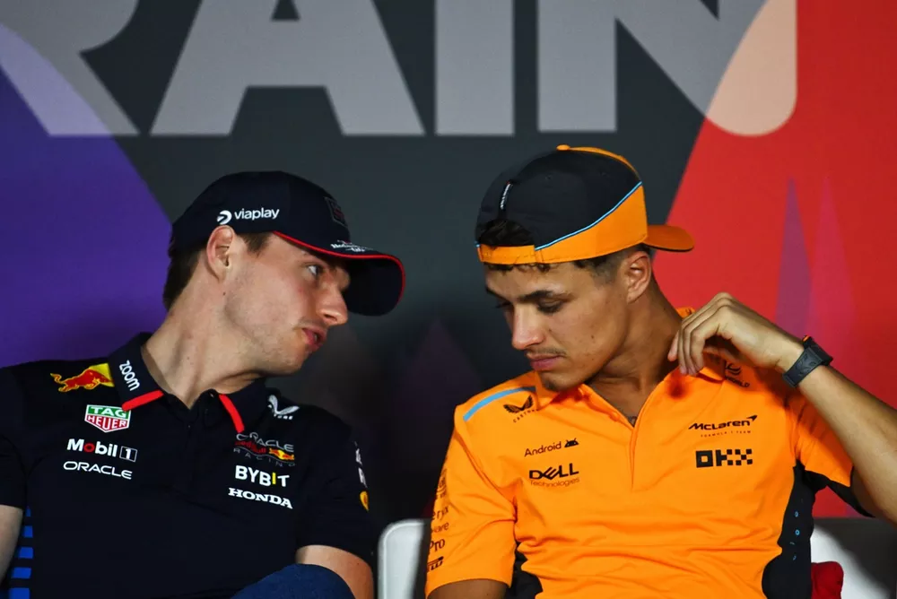Max Verstappen, Red Bull Racing, Lando Norris, McLaren F1 Team