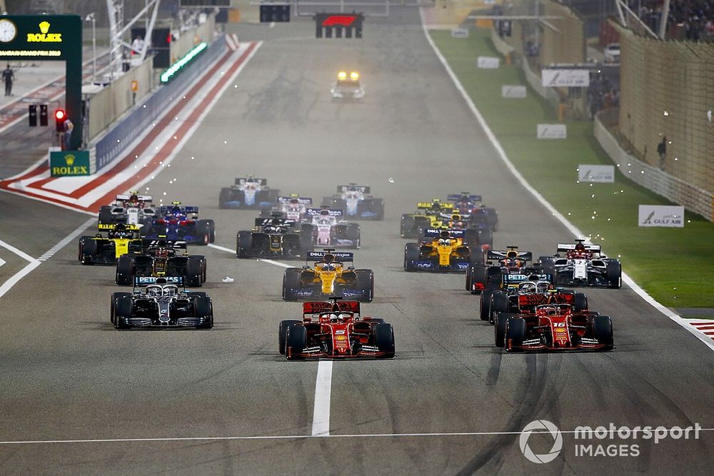Sebastian Vettel, Ferrari SF90 leads Charles Leclerc, Ferrari SF90 at the start of the race followed by Valtteri Bottas, Mercedes AMG W10 and Lewis Hamilton, Mercedes AMG F1 W10