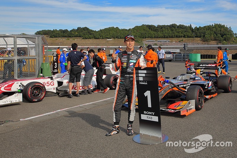 SFもてぎ予選:石浦宏明が逆転で今季初ポールポジションを獲得!