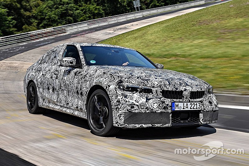 Новий BMW M3 все ж може отримати механічну коробку передач
