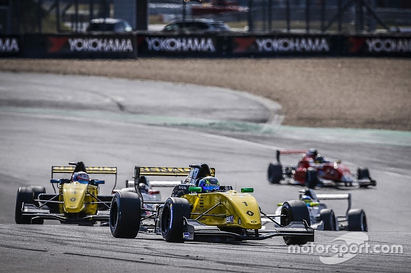 Renault отказали в праве проводить чемпионат под эгидой FIA