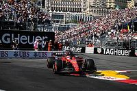 F1 - Frustrado, Leclerc critica carro da Ferrari: "Muitos solavancos"