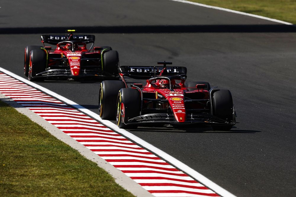 Charles Leclerc, Ferrari SF-23, Carlos Sainz, Ferrari SF-23