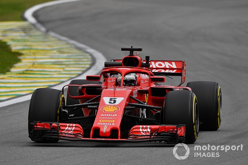 Parafuso perdido de Vettel gera piadas na Ferrari durante treino