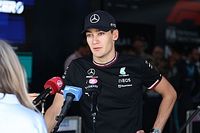 Russell tira la responsabilidad a Pérez: "Fue una maniobra audaz"