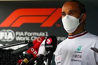 F1: Hamilton chama Horner de “aquele cara” após críticas de chefe da Red Bull à estratégia da Mercedes em Silverstone