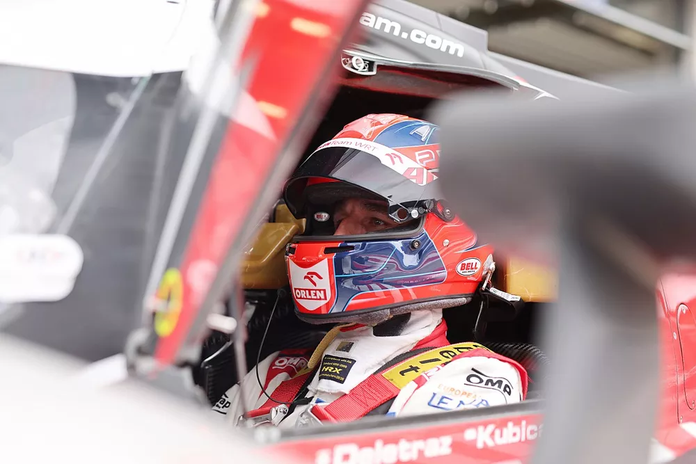 #41 Team WRT Oreca 07 - Gibson: Robert Kubica
