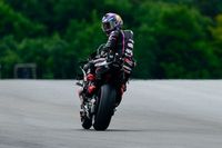 Jorge Mart&iacute;n brilla en su reaparici&oacute;n con Aprilia en MotoGP