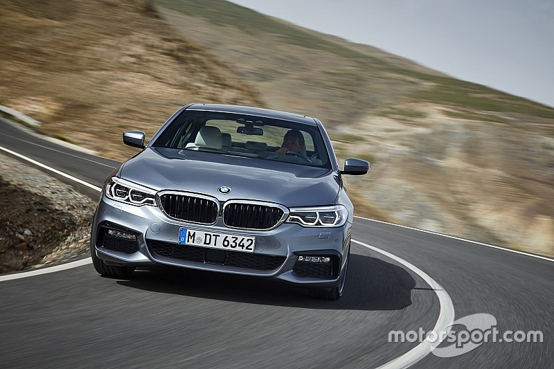 BMW presenteert 5 Serie met superzuinige én supersnelle uitvoering