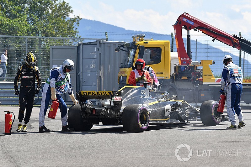 Renault cannot salvage Hulkenberg's Austria engine