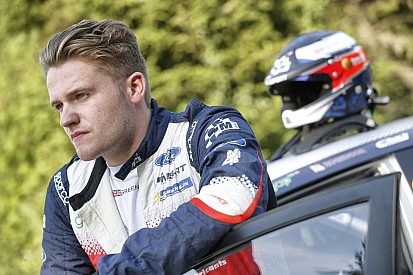 Экипаж M-Sport в WRC2 попал в больницу после аварии на тестах