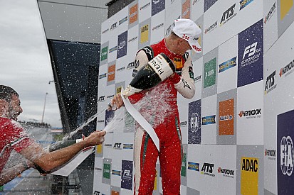 Schumacher vasárnap is nyert a Red Bull Ringen: bombaformában a legenda fia