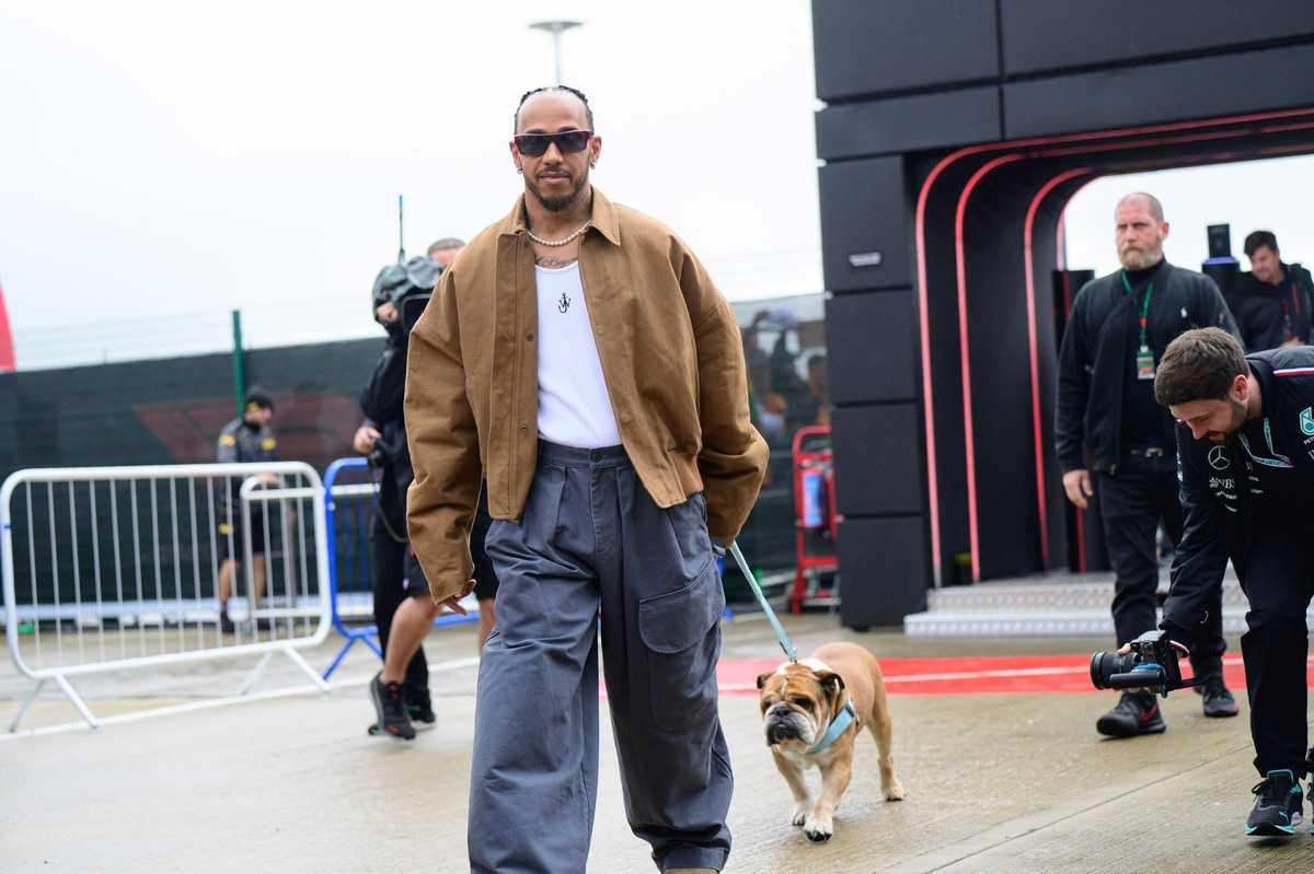 Lewis Hamilton shares Roscoe health update; misses Pirelli test as Zhou Guanyu steps in