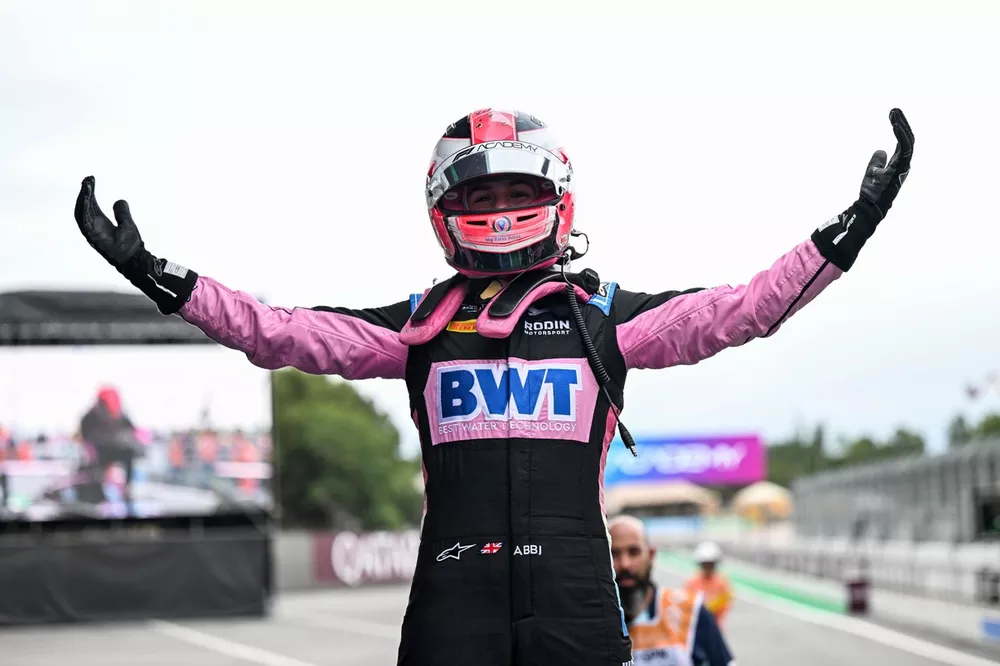 Abbi Pulling, Rodin Motorsport, vainqueur