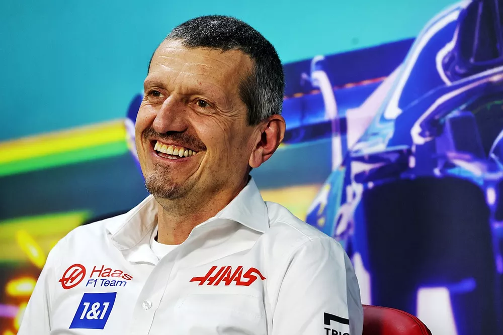 Guenther Steiner, Team Principal di Haas F1, durante la conferenza stampa dei team principal