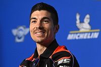 Vi&ntilde;ales: "Aprilia tiene todo el foco puesto en resolver el problema de las salidas"