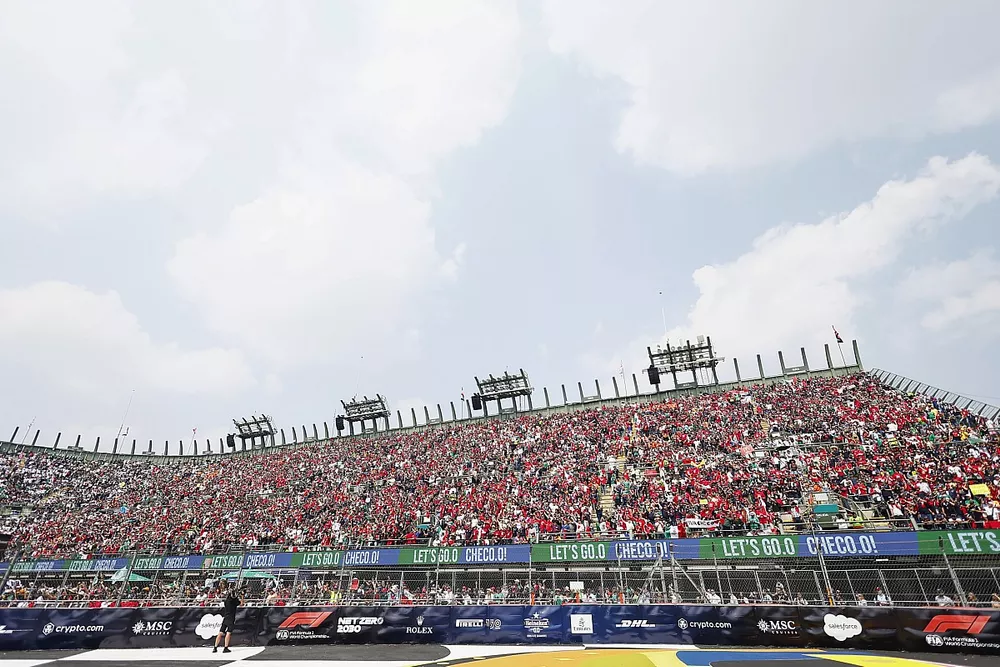 Aficionados en el estadio