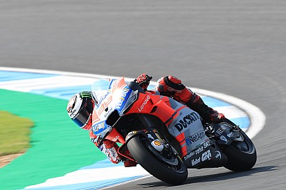 Lorenzo: "Me siento mejor, pero el viernes habrá que ver la evolución de las lesiones"