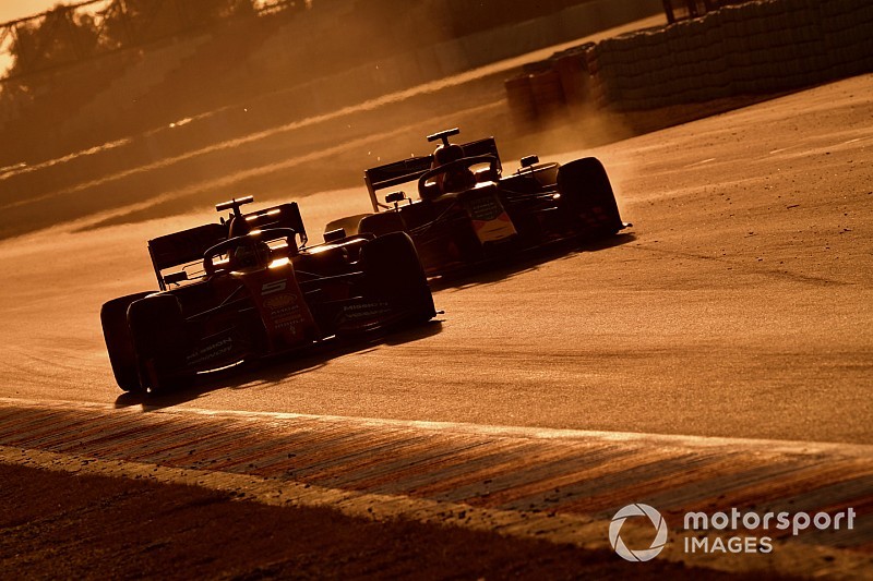 В Red Bull признали отставание в скорости от Ferrari