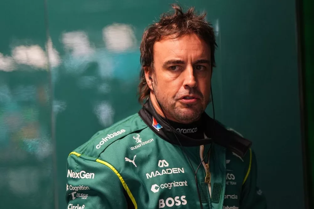 Fernando Alonso, Aston Martin