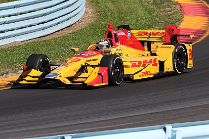 Andretti Autosport re-signs Ryan Hunter-Reay, DHL