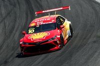 Stock Car: Zonta converte pole em vitória em Interlagos e decisão vai para corrida 2