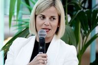 F1 - Susie Wolff comenta 'caso Horner': "Foi uma verdadeira vergonha"