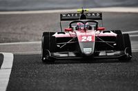 Test F3 Bahrein: Noel Le&oacute;n sorprende con el liderato en el primer d&iacute;a