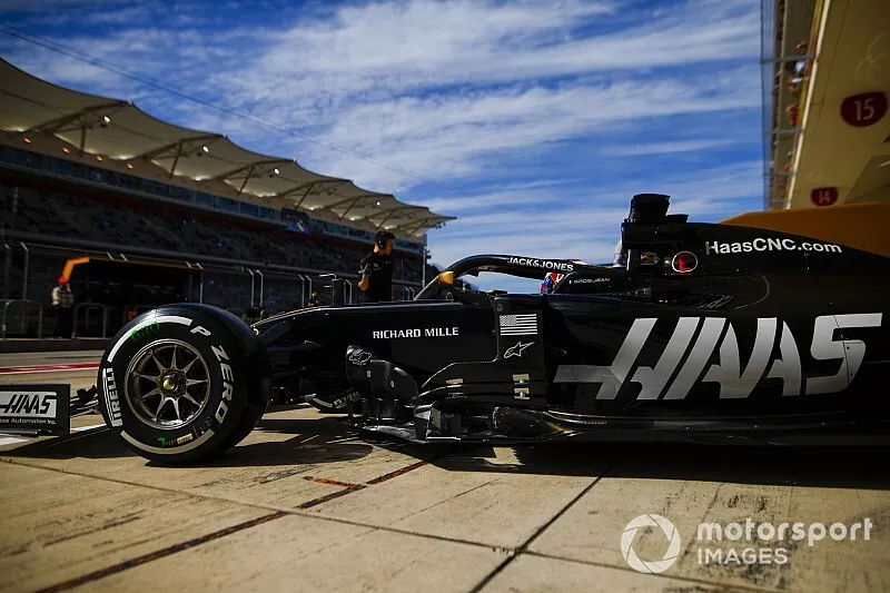 Romain Grosjean, Haas F1 Team VF-19 