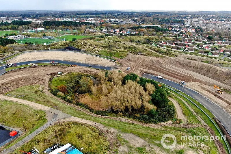 Lavori a Zandvoort per la costruzione del circuito del GP d'Olanda
