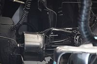 Mercedes tendría que cambiar su diseño por queja de Red Bull