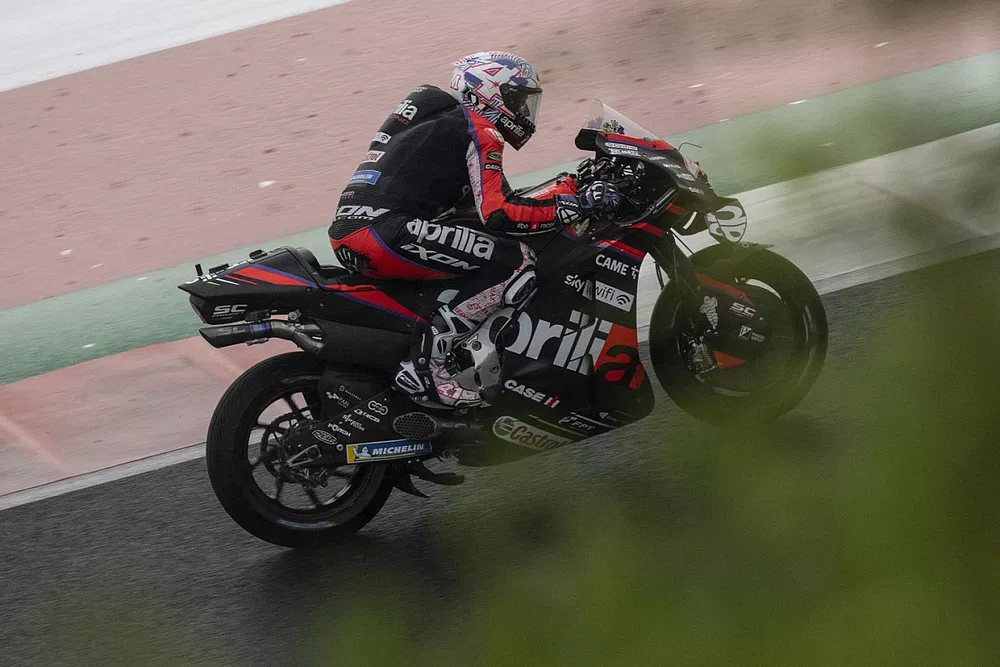Aleix Espargaro, Aprilia Racing