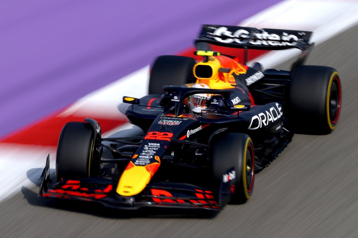 1/20 スタジオ レッドブル RB3 （バーレーンGP) yuki-tsunoda-red-bull-racing-t.jpg