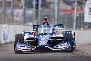 IndyCar Nashville: McLaughlin arrasa y hace la pole, con Palou 4º