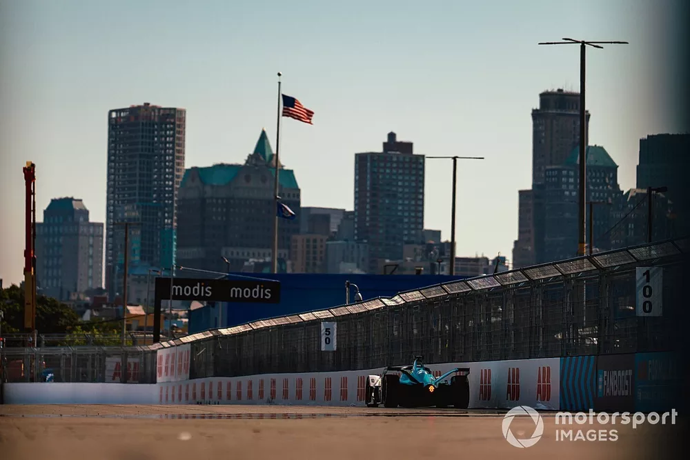 Tom Dillmann, NIO Formula E, NIO Sport 004 