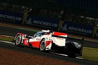 Nakajima i dwa Rebelliony