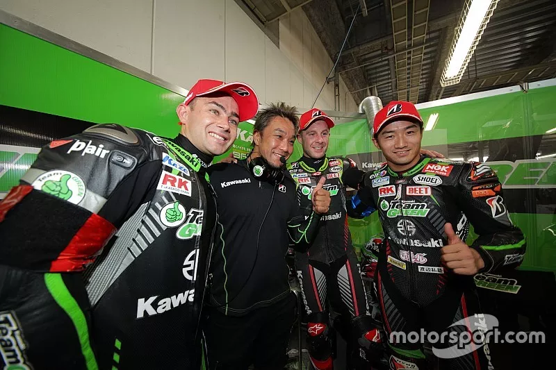 #11 Kawasaki Team GREEN