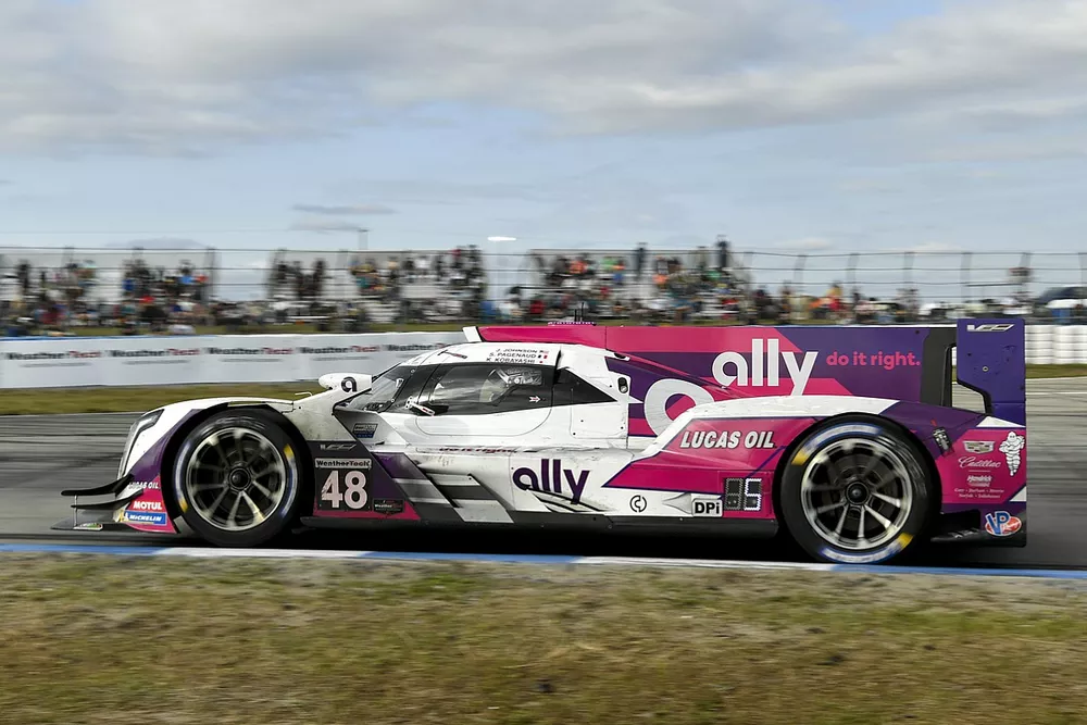 #48 Action Express Racing Cadillac DPi: Jimmie Johnson, Kamui Kobayashi, Simon Pagenaud