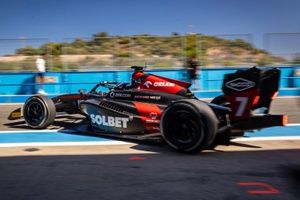 Ze szczytu na koniec stawki