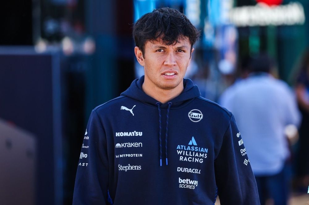 Alex Albon cerca il riscatto in gara dopo le difficoltà con le gomme nelle qualifiche del GP d'Italia