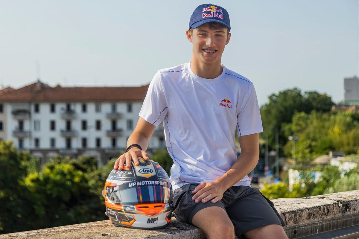 Colnaghi rozwija skrzydła