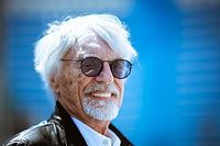 F1: Ecclestone teria atuado em conversas entre FIA e Red Bull, diz jornal italiano