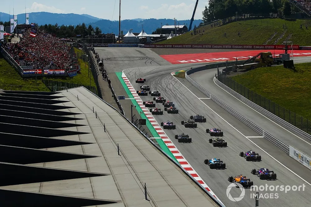 Charles Leclerc, Ferrari SF90, Valtteri Bottas, Mercedes AMG W10, Lewis Hamilton, Mercedes AMG F1 W10, Lando Norris, McLaren MCL34, Kimi Raikkonen, Alfa Romeo Racing C38
