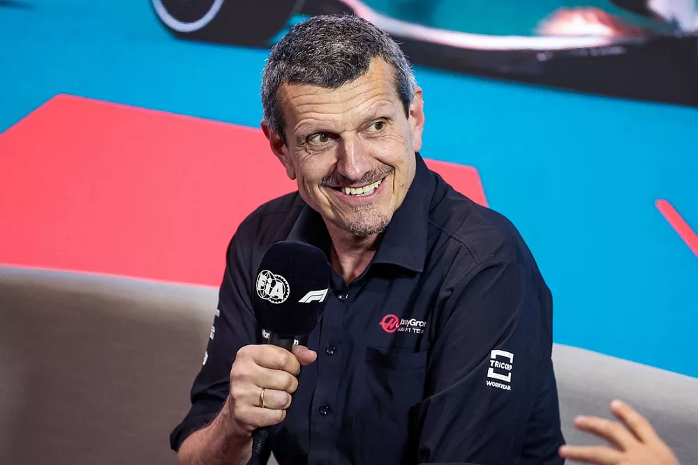 Guenther Steiner, Team Principal, Haas F1 Team, en conférence de presse