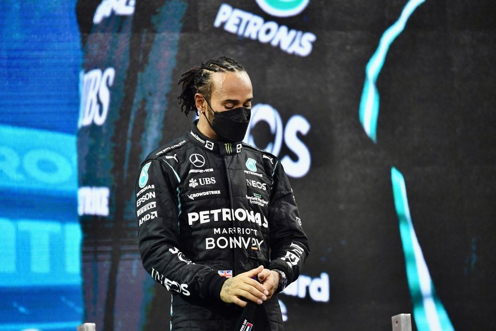 Podio: segundo lugar Lewis Hamilton, Mercede
