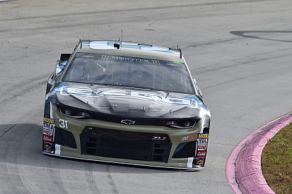 Ryan Newman fastest in final practice at Martinsville
