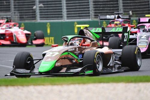 F3 Hungría: Bedrin lidera el doblete de AIX; se aprieta la lucha por el título