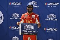 Bubba Wallace alcanza en Michigan su primera pole en NASCAR